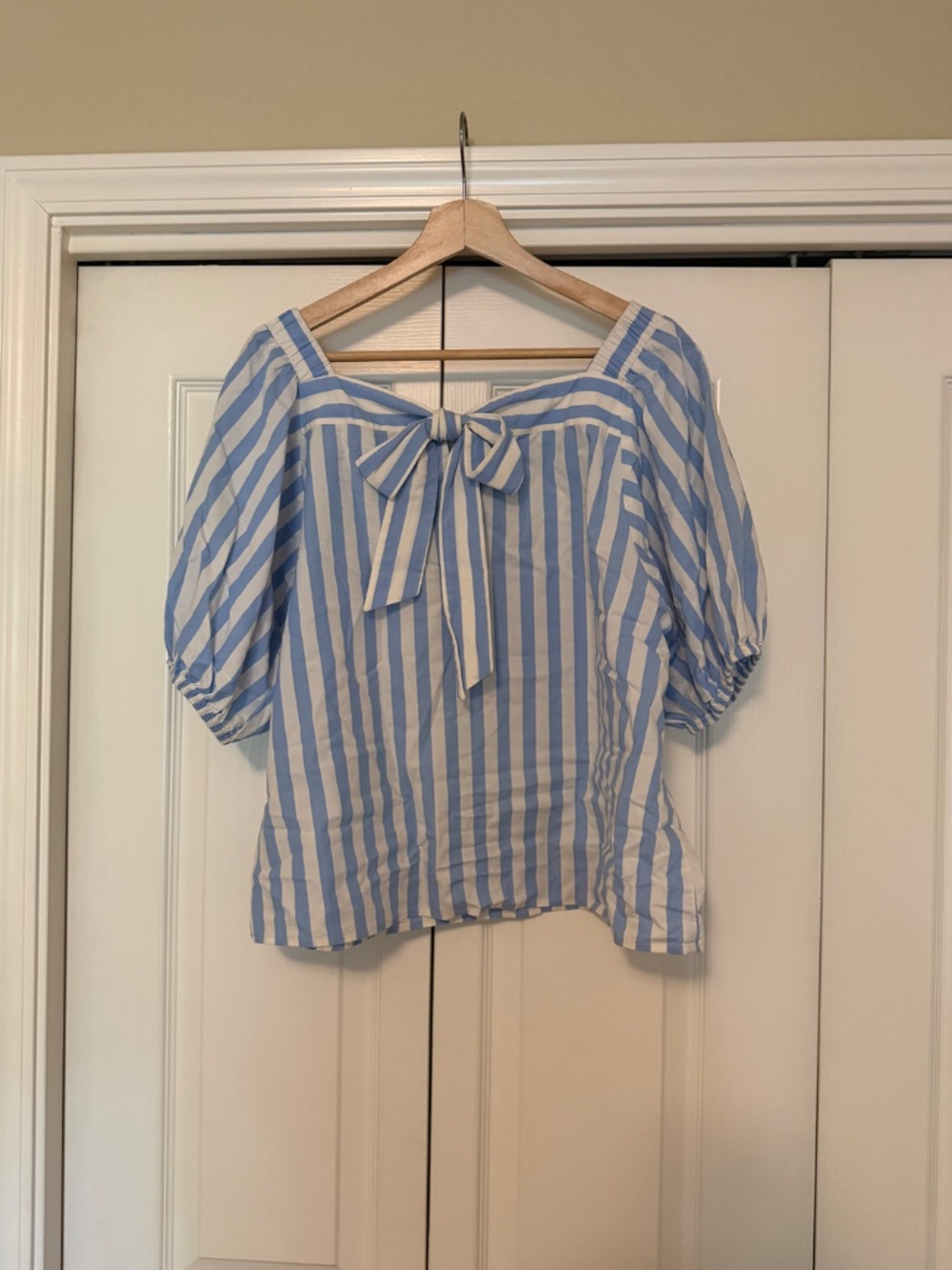 Ann Taylor Striped Puff Sleeve Blouse - image 3